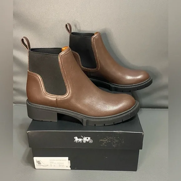 NWT Coach Lenora Leather Ankle Bootie - Picture 2 of 6